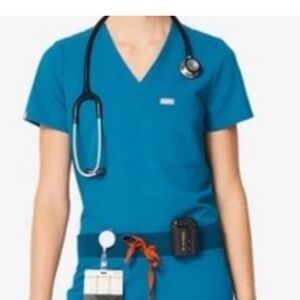 FIGS- Alps blue Catarina one-pocket scrub top